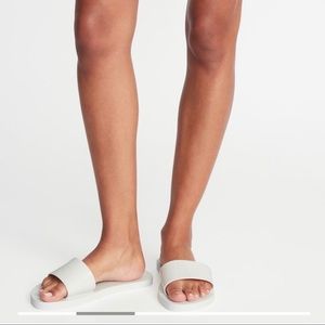 •Old Navy• Pool Slides